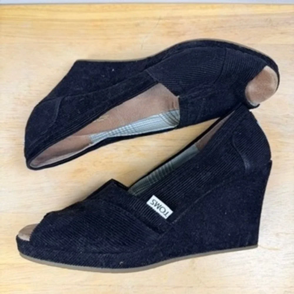 TOMS‎ Classic Espadrille Wedge Heels Womens 7 Black Corduroy Peep Toe Shoes Y2K